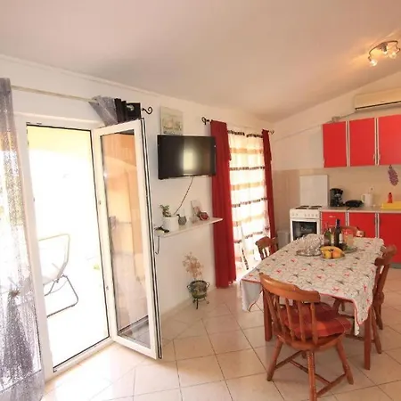 Aurora Apartment